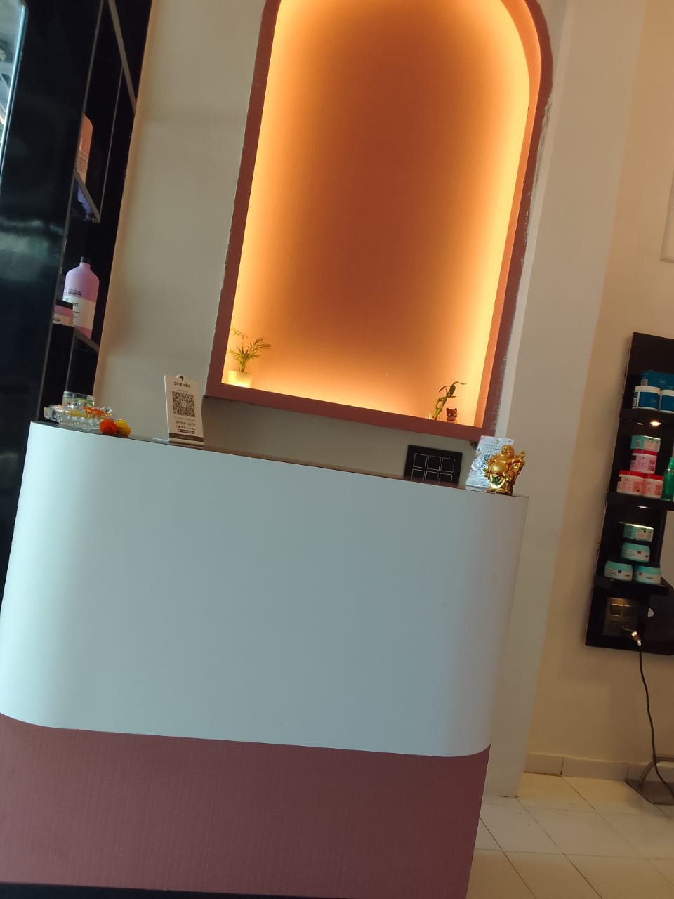 Salon gallery image 4