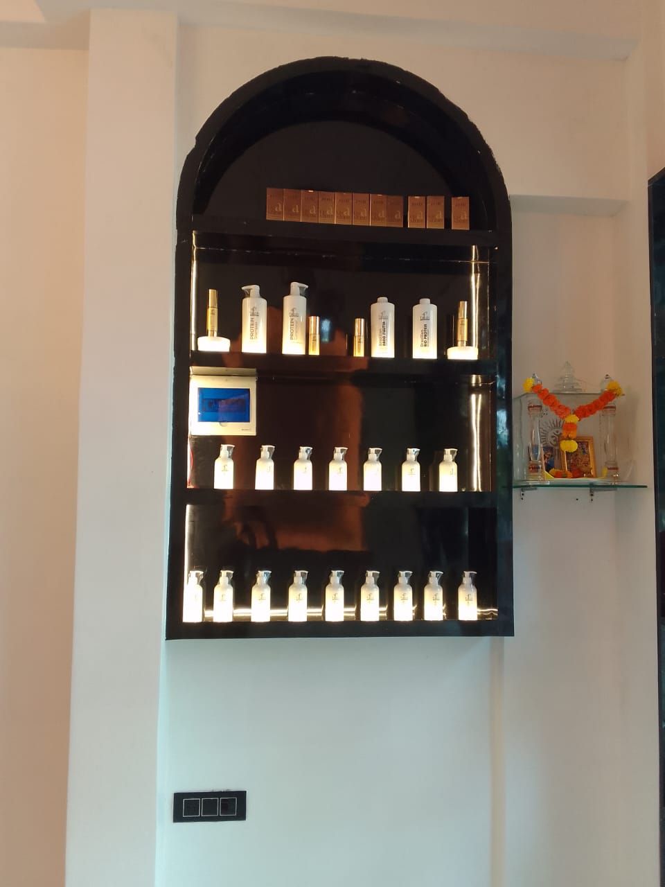 Salon gallery image 6