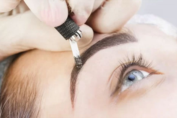 Permanent Eyebrows service